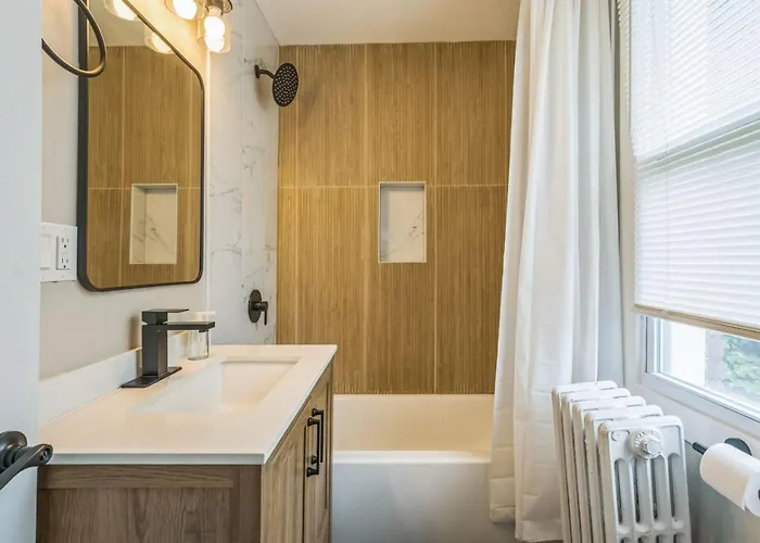 Where Classic Charm Meets Modern Serenity Holiday home